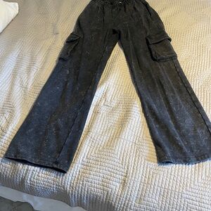 Wild Fable Charcoal Cargo Sweatpants